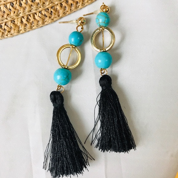 Hollywood Rage Wholesale Jewelry - ❤️ COLORS To pick from ||Tassel Earrings ❤️